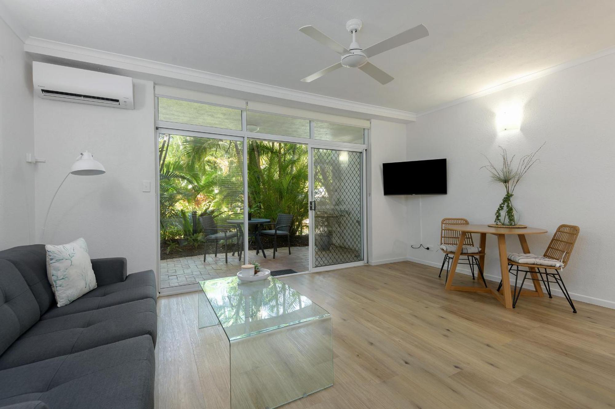 Ocean Palms Apartments Port Douglas Exterior foto