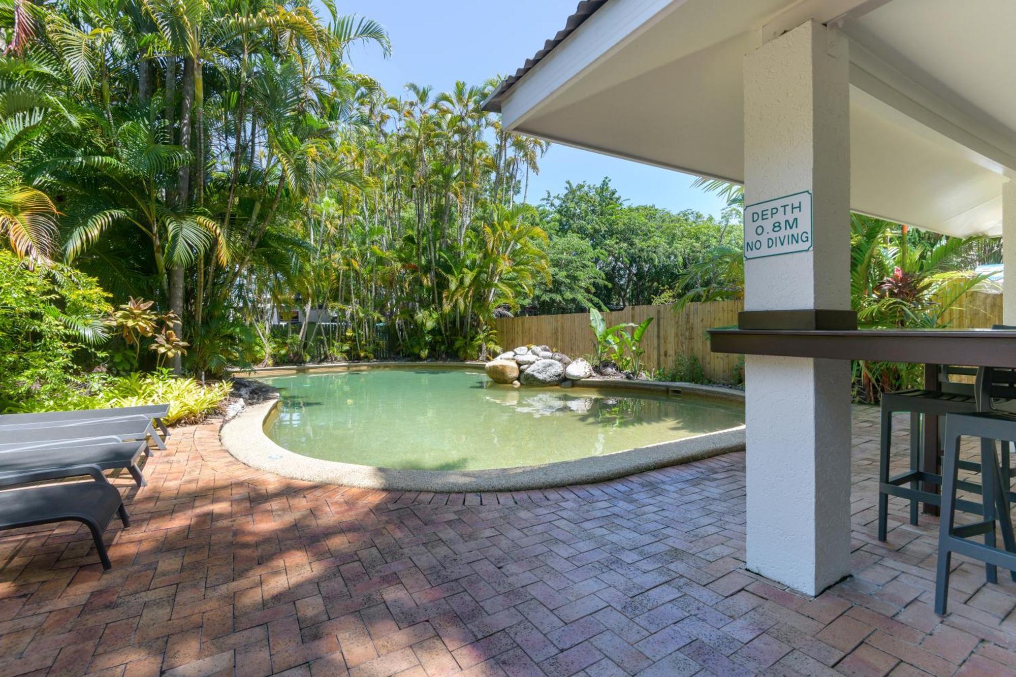 Ocean Palms Apartments Port Douglas Exterior foto