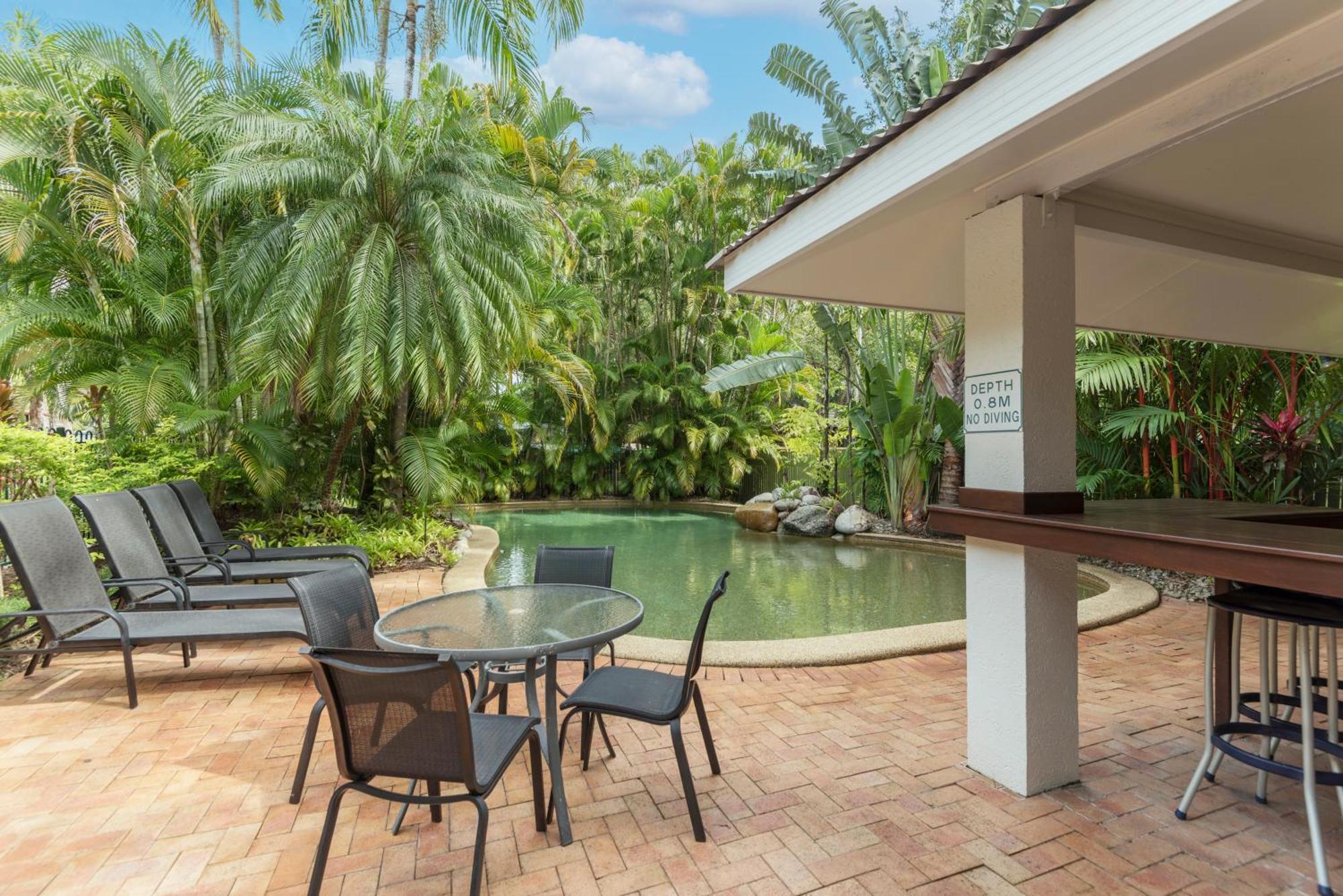 Ocean Palms Apartments Port Douglas Exterior foto